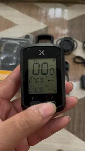 Cyclocomp XOSS G+ (ada Sensor Magene)