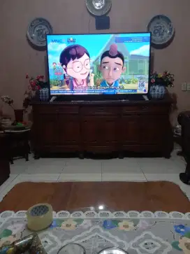 TV SHARP AQUOS Smart 65 Inchi