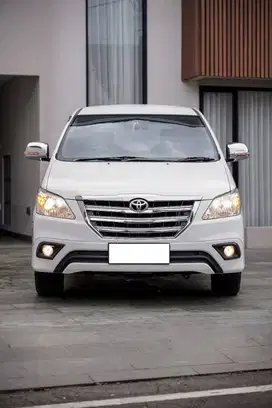 Kijang Innova 2.5 G Solar-MT