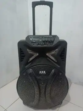 Dijual Speaker Trolley Tanaka 18inch