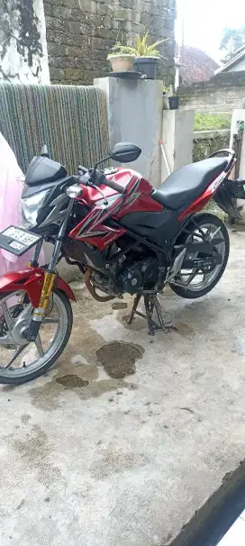 Jual cepat Honda CB150R