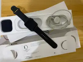 Dijual second Apple watch 5 44mm Ibox Mulus (space gray)