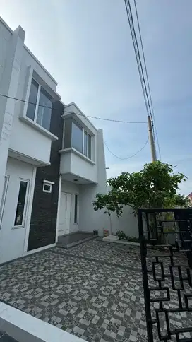 Dijual rumah baru selesai bangun 2 lantai di dekat SMAN 1 DEPOK