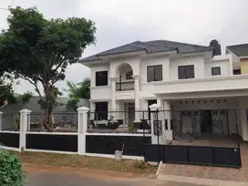Dijual Rumah Mewah 2 Lantai SHM Strategis di Citra Grand Cibubur