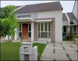 Rumah Suvarna Sutera (LT/LB 136/84 m)