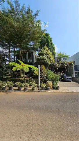 Rumah mewah full furnished arsitek ternama jalan veteran malang