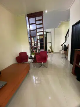 RUDY CEN Disewa Rumah di Casajardin 6x18 casa jardin full furnsihed