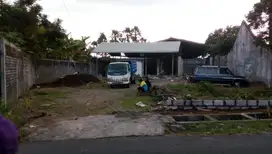 Tanah Hook (dua muka) dekat dengan jalan kaliurang