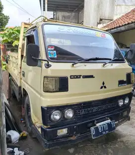 Mitsubishi Colt Diesel Engkel Umplung Tahun 1995