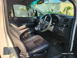 Toyota Vellfire golden eye 2013 Bensin