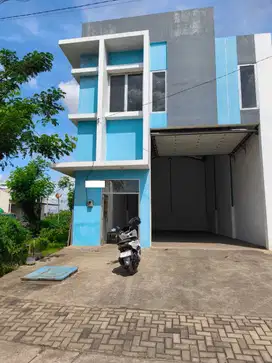 Disewakan Gudang di Central Cakung Jakarta Timur