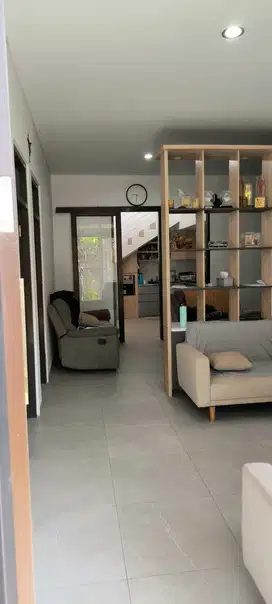 Rumah Minimalis Nyaman Siap Huni di Taman Kopo Indah 1