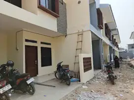 Jual Murah Rumah Akses Jalan Mobil Lokasi Dekat Stasiun KRL Cakung