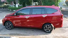 Daihatsu Sigra 2023 R Deluxe