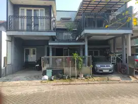 Rumah 2 Lantai Siap Huni dijual Lokasi Perum Citra Garden Sidoarjo