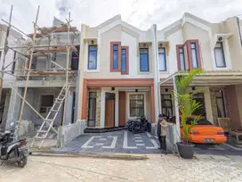 Rumah 2 Lantai Ready Stock Luas 107 m di Jalan Salak Pamulang