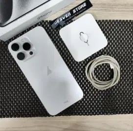 Second Iphone 15Pro Max 256GB Ex Garansi Resmi iBox