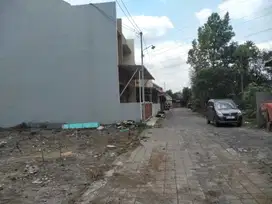 Plemburan Tanah Dijual Di Jalan Kaliurang KM.6