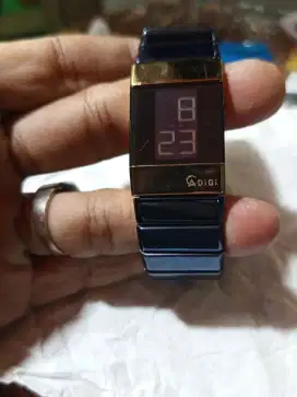 JAM ALEXANDER CHRISTIE DIHGITAL ORIGINAL