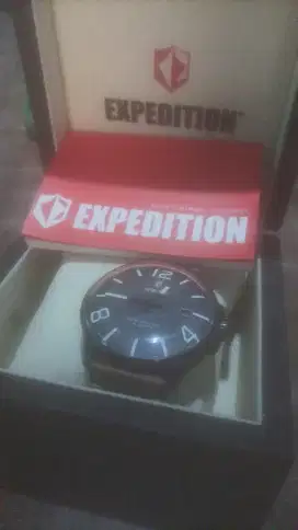 Jual jam tangan bekas merek expedition