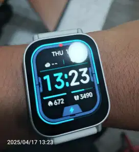 Jam tangan Xiaomi watch 5