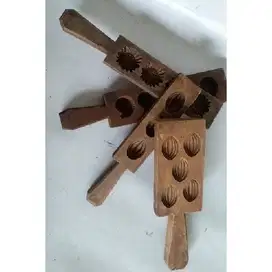 Antik kayu cetakan kue era kolonial Belanda dan masih utuh layak pakai