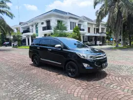 Innova Reborn Q Diesel Matic 2016
