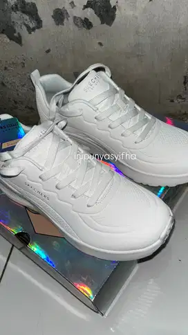 Skechers Street Uno Lite