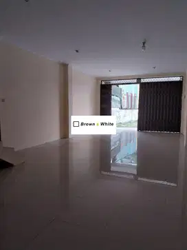 Ruko Pinggir Jalan Raya di Depok, Strategis Dan Harga Terjangkau