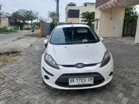 Ford fiesta 2013 MT