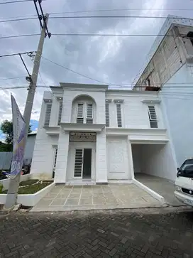 Dijual Rumah Selangkah dari Exit Tol Bangunan Baru di Pakis Malang