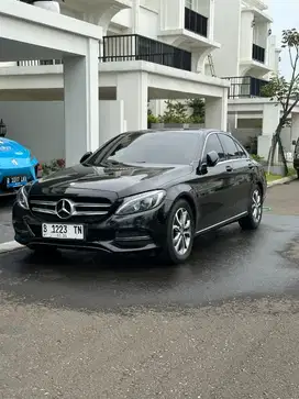 Mercy C200 Avantgarde 2014 Hitam