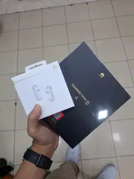 Huawei Mate X6 12/512GB Black & Red