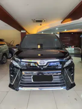Toyota Voxy 2.0 2018 Good Condition