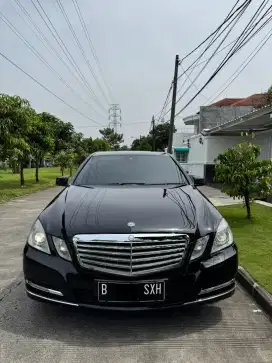 E300 2011 Elegance Black AT nopol B hrg 198jt