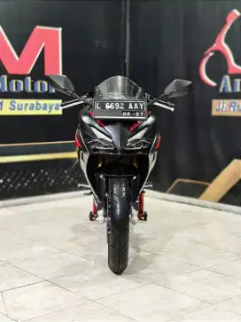 DP 3jt Honda New CBR150R FI USD TH 2022 hitam doff super cakep
