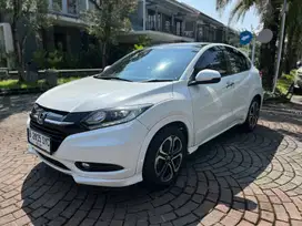 HRV PRESTIGE 2018 PUTIH ANTIK