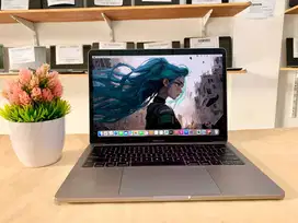 MacBook Pro 13 2017 Touchbar Intel Core i5 / 8GB / SSD 512GB / 13″