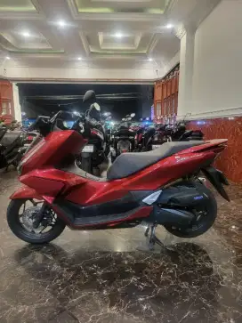 DP 1JUTA SYARAT KTP&KK HONDA PCX 160 CBS 2025