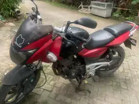 Jual Cepat Motor Pulsar 2010