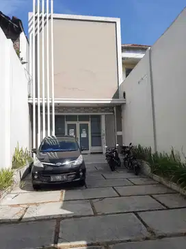 Ex KANTOR BPR POROS JALAN RAYA SINGOSARI MALANG