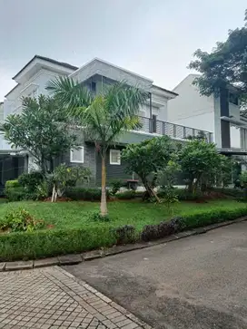 Dijual Cepat Rumah di Aquamarine PHG Hook View Danau