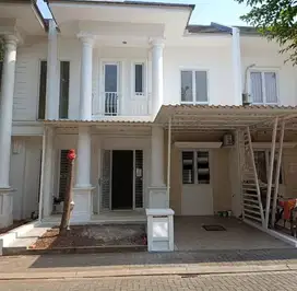 Rumah Bagus Siap Huni di Vanya Park BSD City