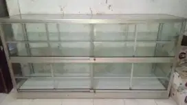 Dijual Etalase Bekas Murah