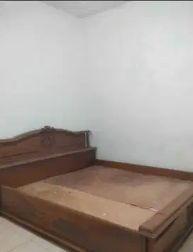 Dipan kayu jati ukuran king size