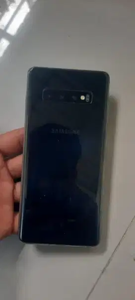 Di jual samsung s10 plus , sein 8/128