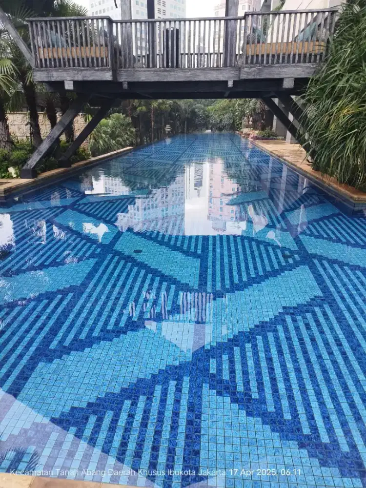 Treatment kolam renang