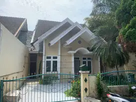 Komplek Cemara Hijau Rumah Pribadi