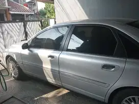 mobil volvo S80 2004