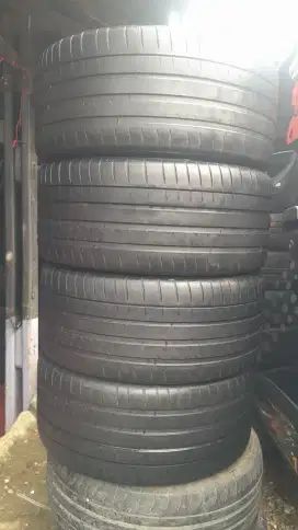 Ban copotan mercy mechlin pilot sport4S 255/35 R20 80% 2022..4pcs